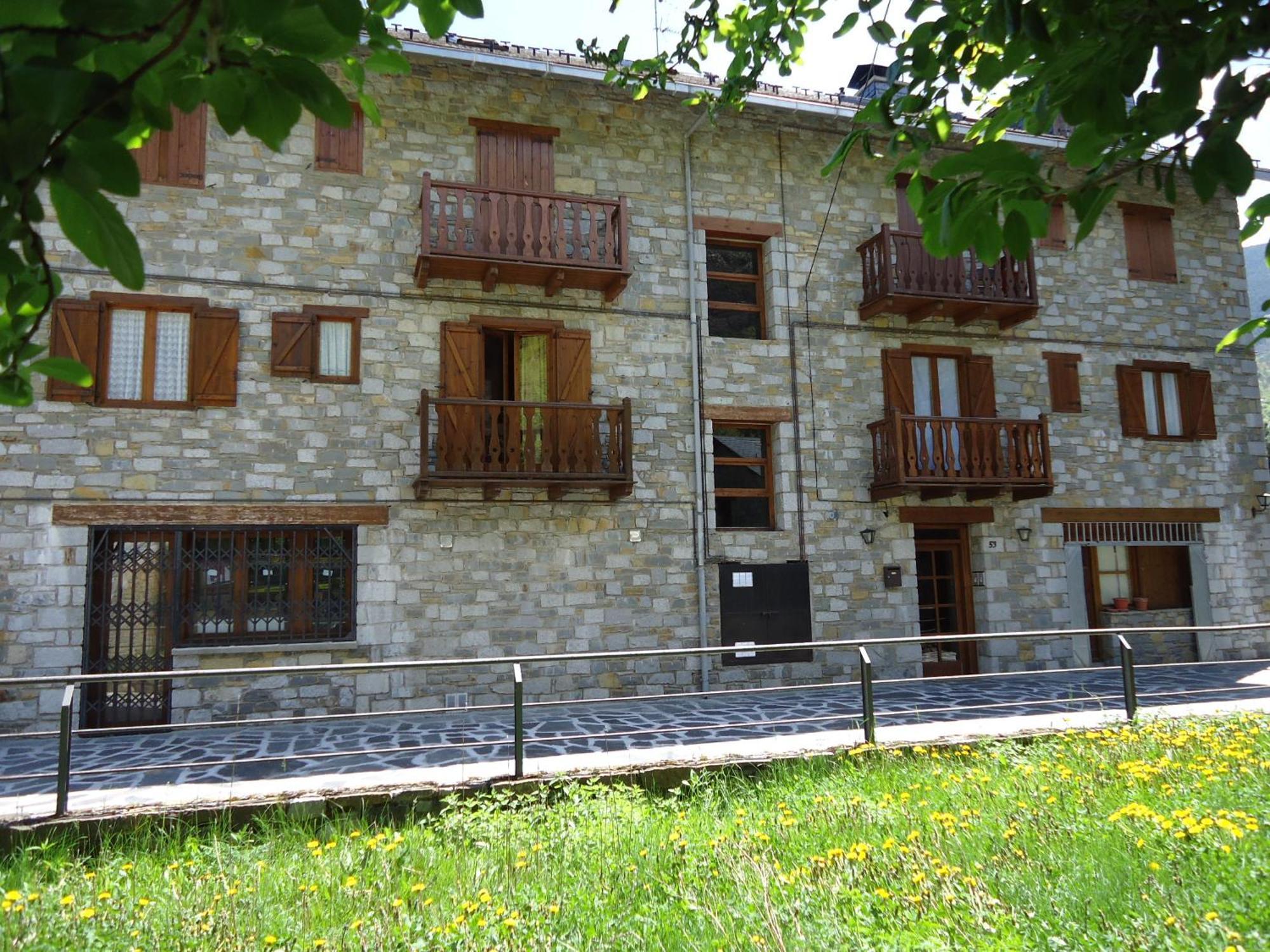Apartaments La Llucana Barruera Bagian luar foto