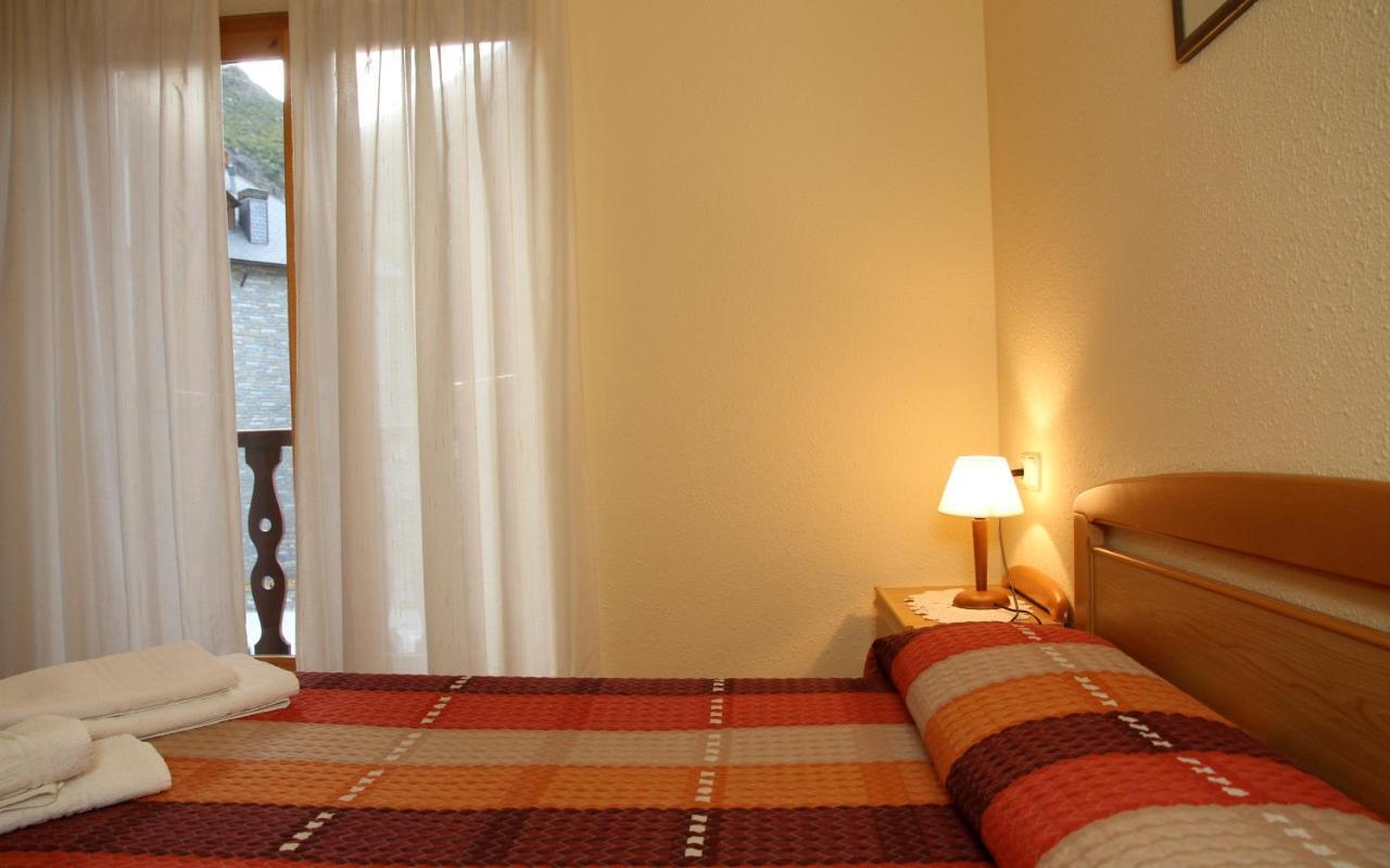 Apartaments La Llucana Barruera Ruang foto